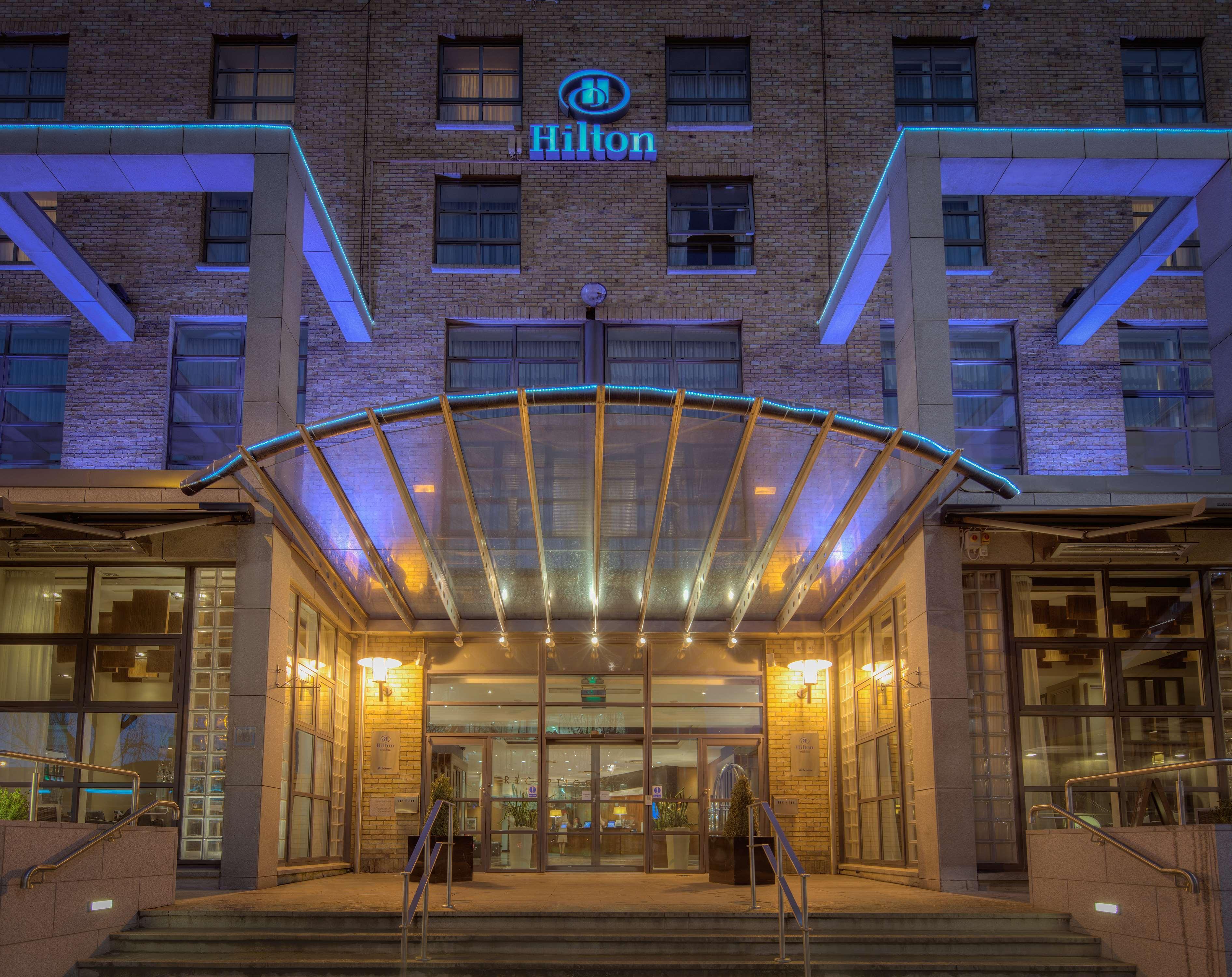 Hilton Dublin Otel Dış mekan fotoğraf